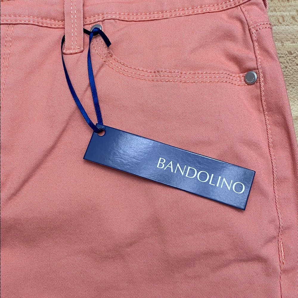 Bandolino Lisbeth NWT Women’s Curvy Skinny Crop Snap hem - Picture 2 of 6